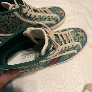 Gucci high top floral shoes